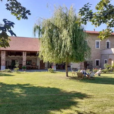 Alojamento de Acomodação e Pequeno-almoço Cascina Dell'eco